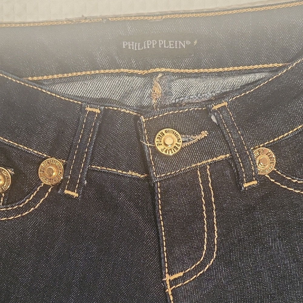 Philipp Plein Blue Jeans with Contrast Stitching and Brass Details
